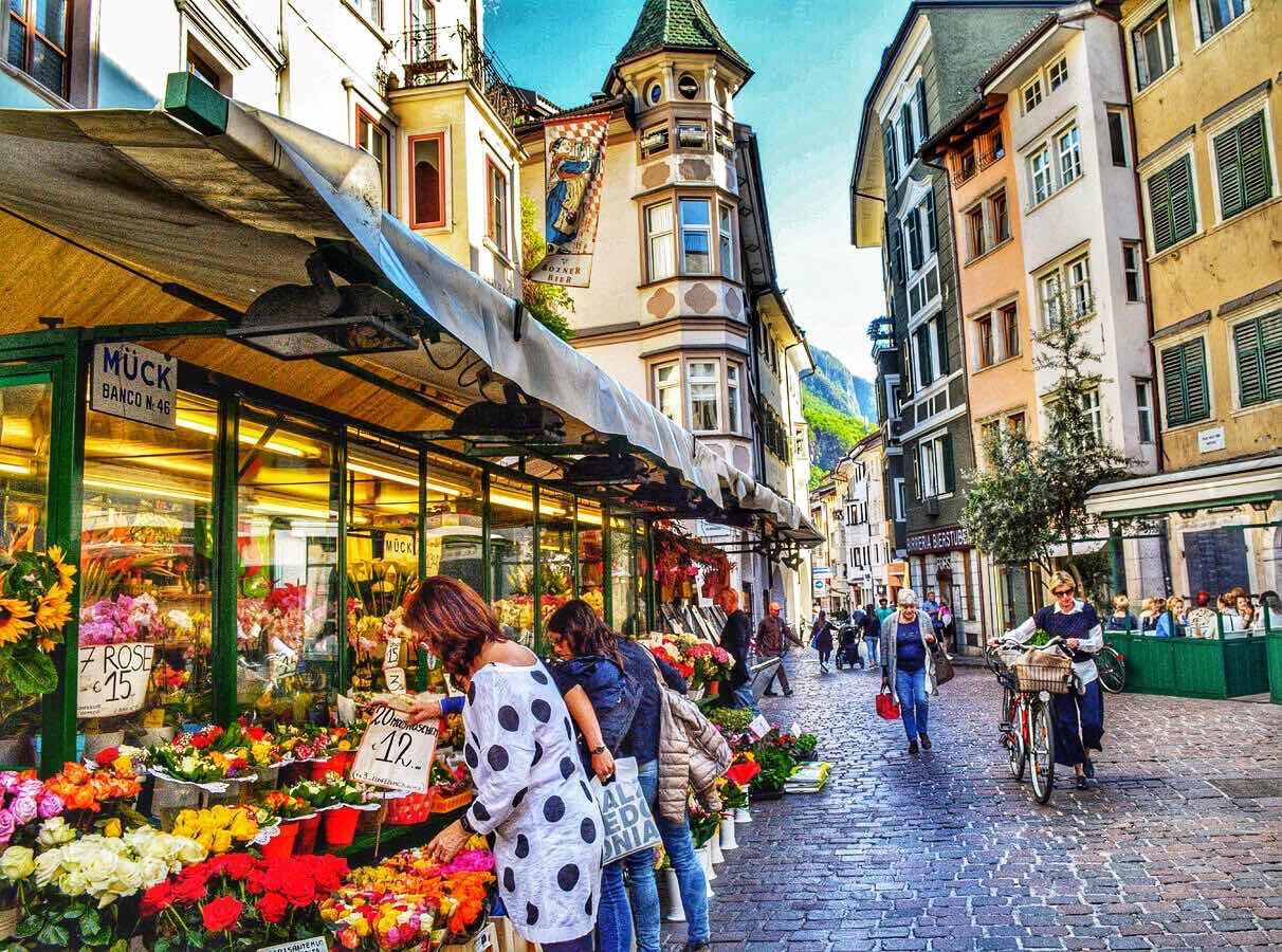 Mercato di Bolzano di Piazza delle Erbe